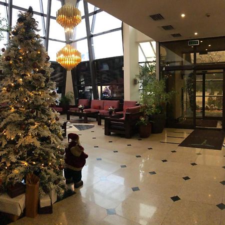 Hotel Tecadra Pipera Dış mekan fotoğraf