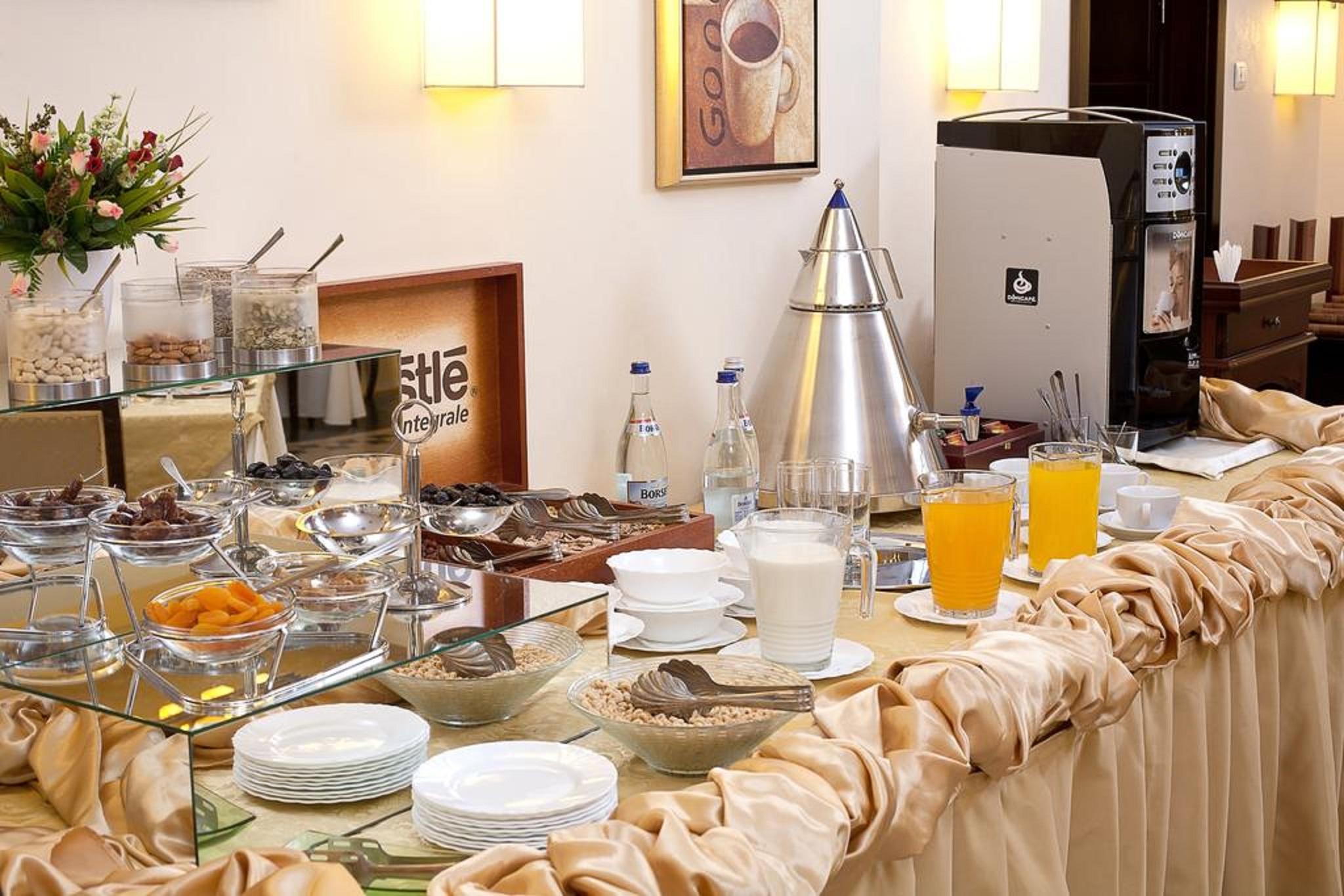 Hotel Tecadra Pipera Dış mekan fotoğraf
