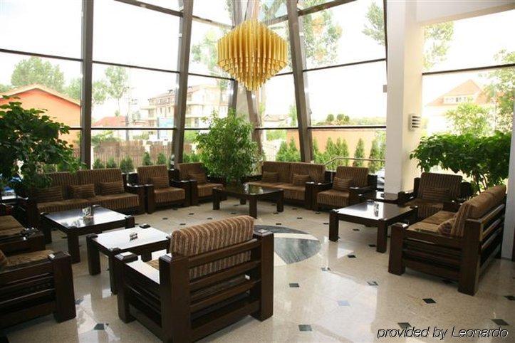 Hotel Tecadra Pipera İç mekan fotoğraf